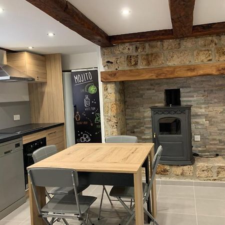 Maison Individuelle A Chanac 2 Chambres 1 Canape Lit Wifi Gratuit Eksteriør billede